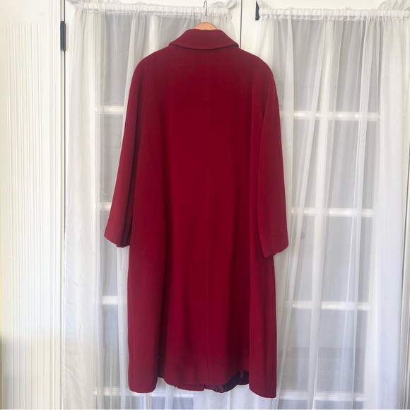 Beautiful Red Vintage-style Coat out of wonderful soft wool, made in Italy - Picture 2 of 12